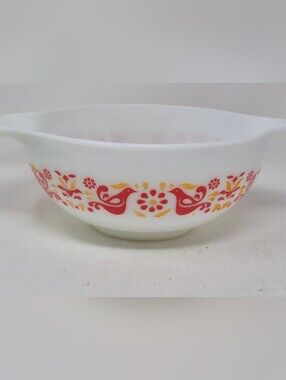 Vintage Pyrex Cinderella Mixing Bowl 2 1/2 Qt